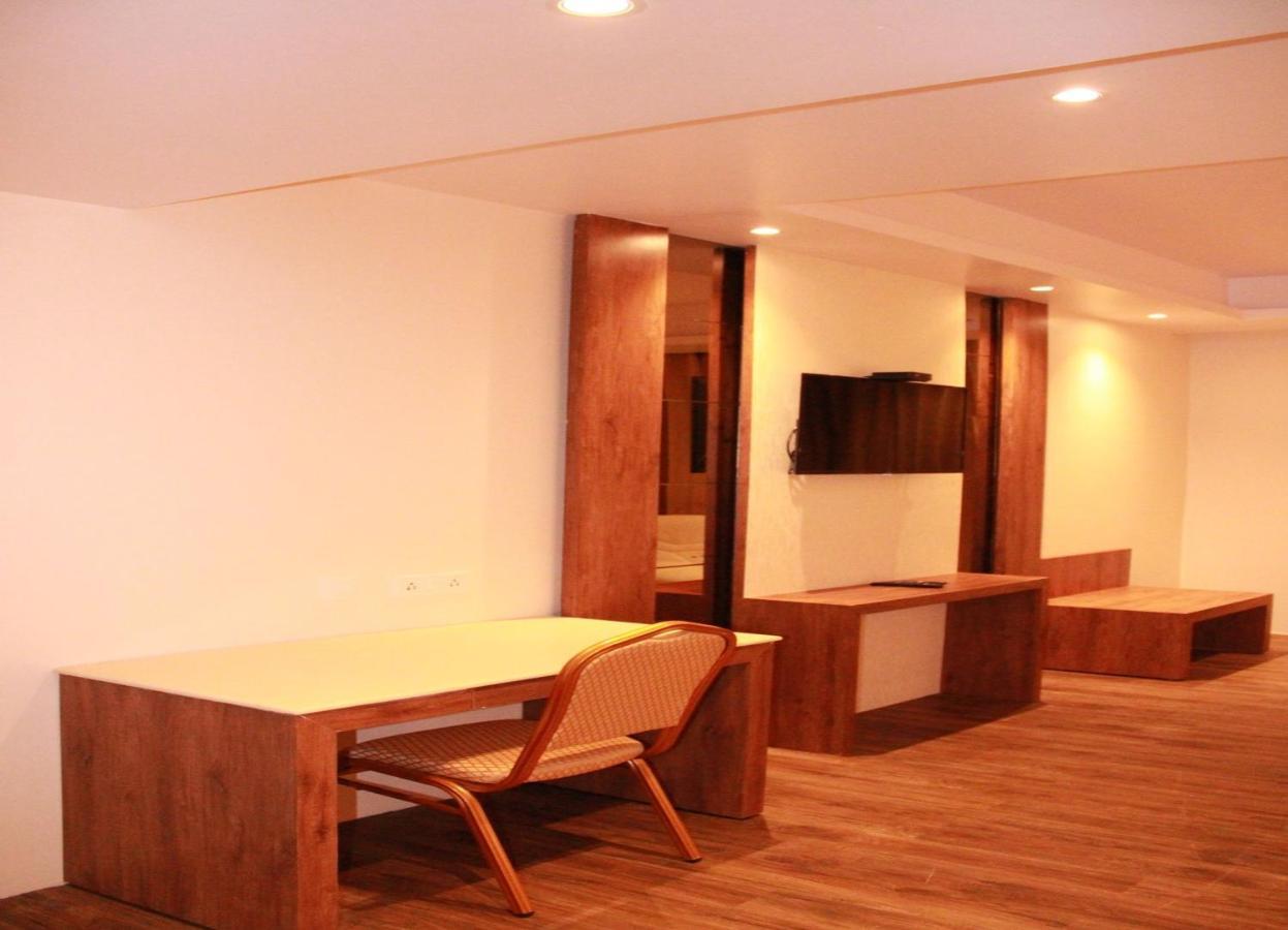 Sarovar Portico, Somnath Ngoại thất bức ảnh