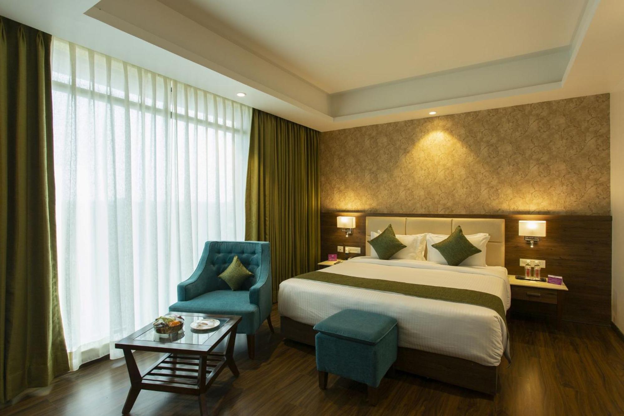 Sarovar Portico, Somnath Ngoại thất bức ảnh