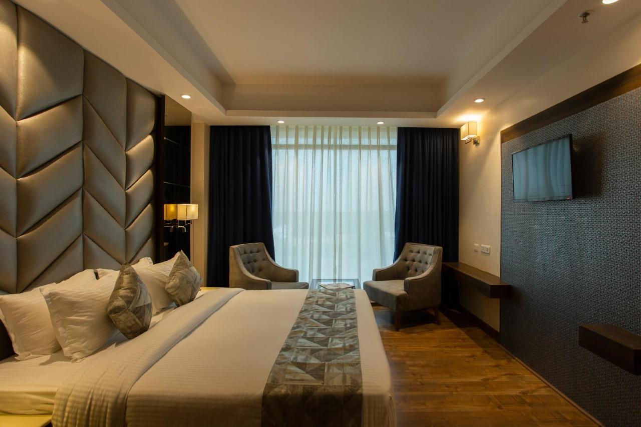 Sarovar Portico, Somnath Ngoại thất bức ảnh
