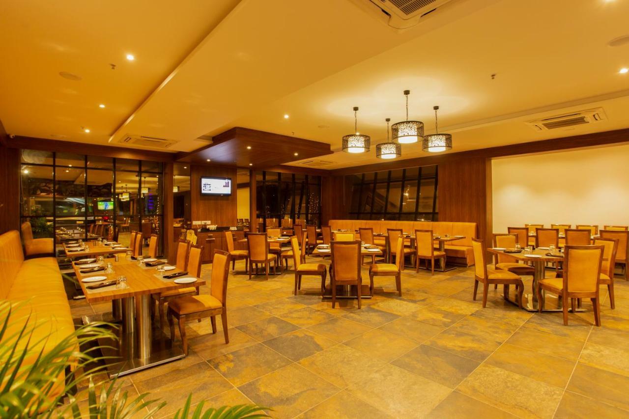 Sarovar Portico, Somnath Ngoại thất bức ảnh