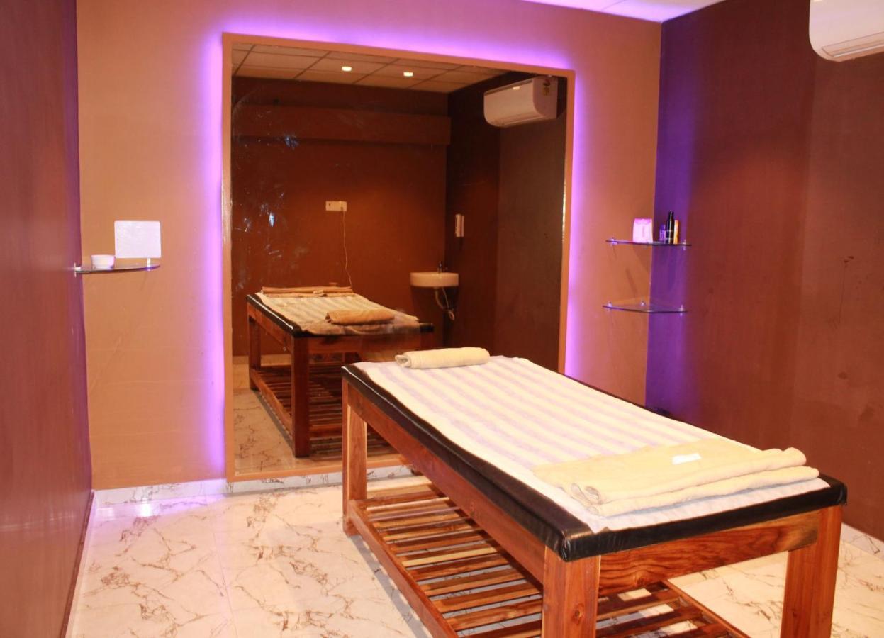 Sarovar Portico, Somnath Ngoại thất bức ảnh